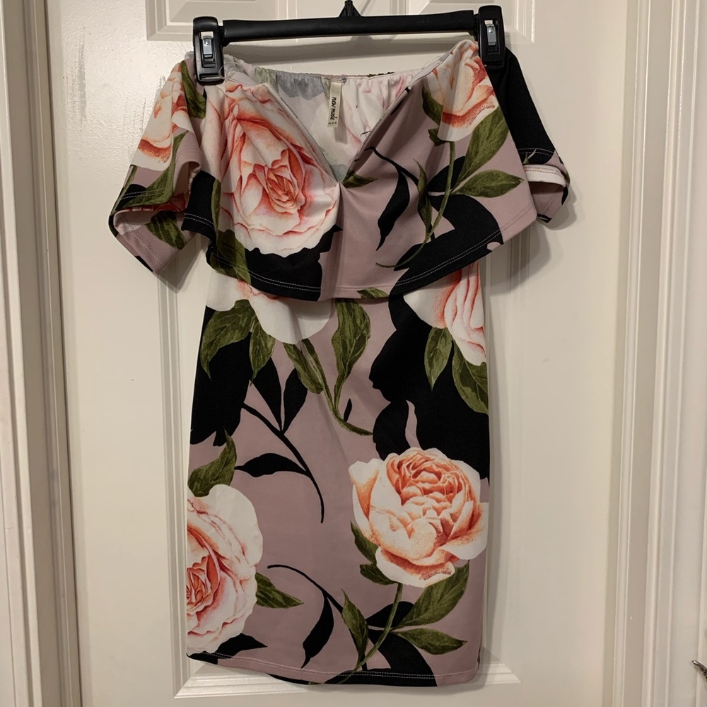 Floral Attached Sleeve V neck Sexy Dress